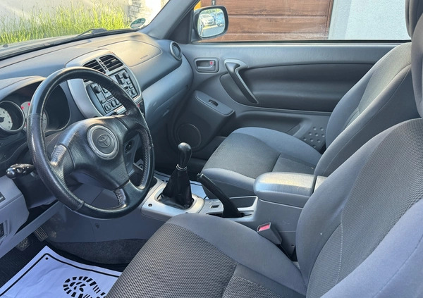 Toyota RAV4 cena 25800 przebieg: 200000, rok produkcji 2003 z Inowrocław małe 46